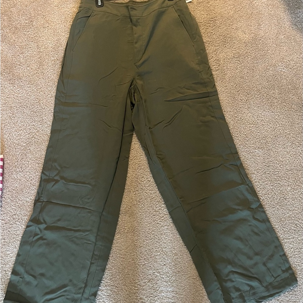 Old Navy Green Straight Leg Pants Relaxed Fit